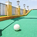 6 Deluxe * Stintino